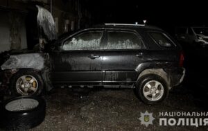 В Одесі затримали двох палійок авто